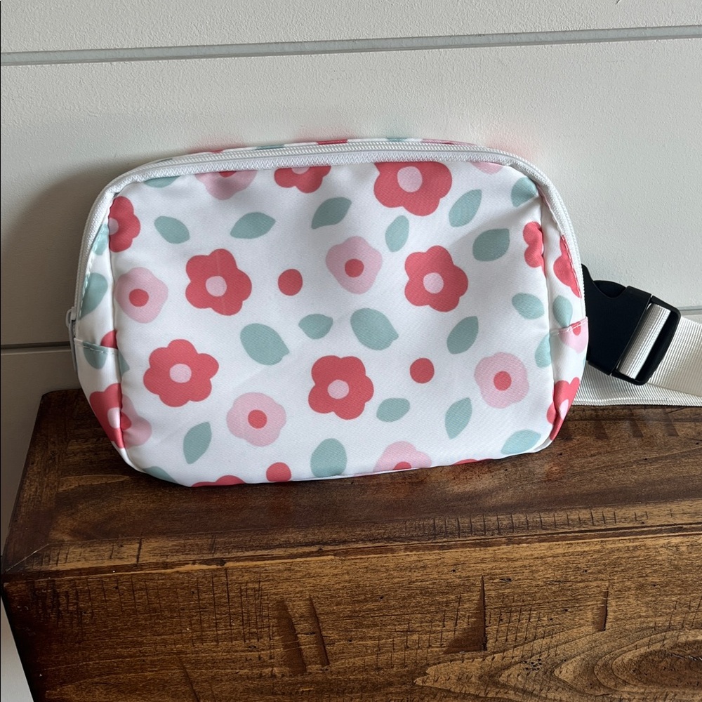 Floral Print Pouch Bag